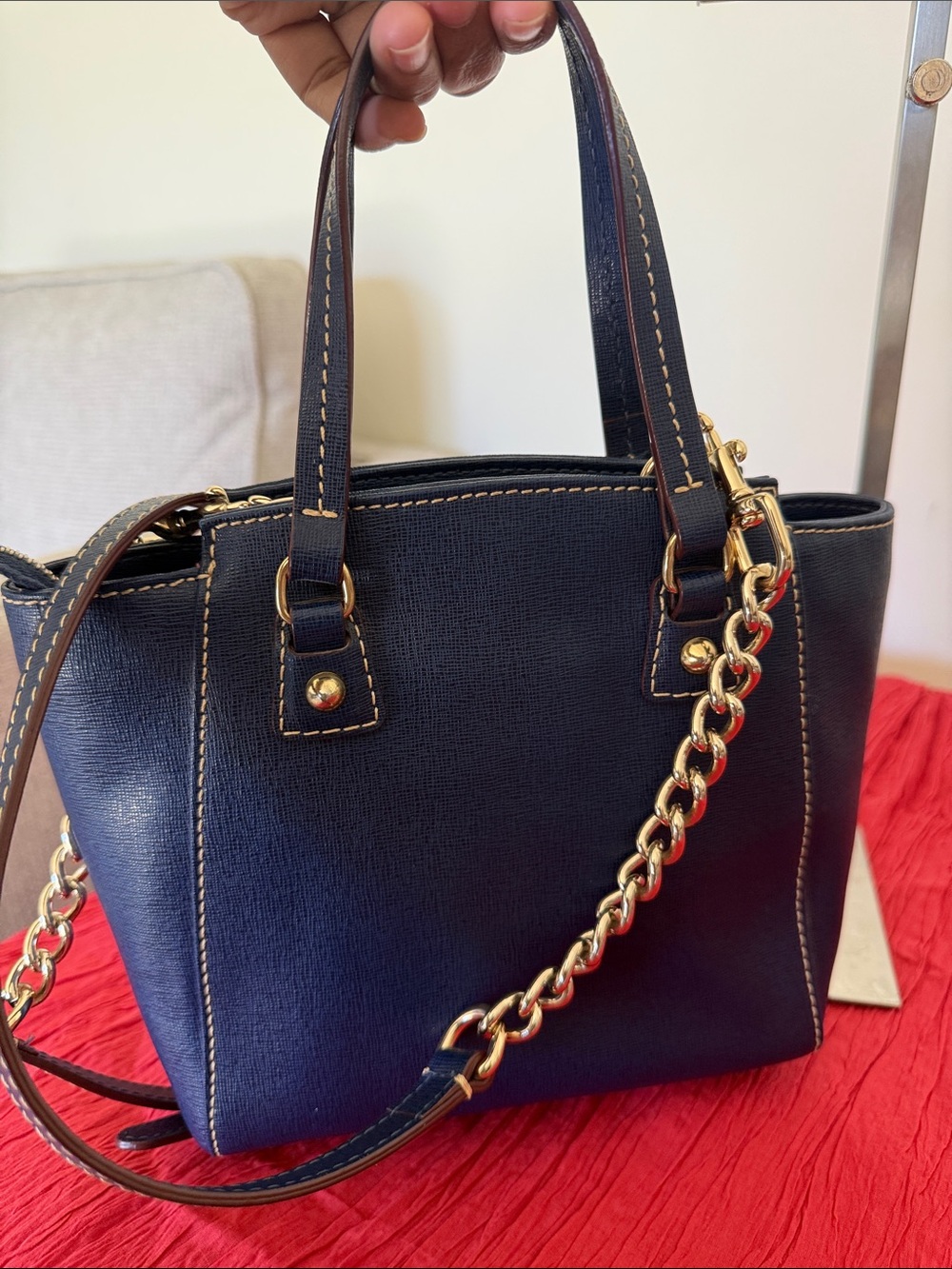 Dooney & Bourke Navy Leather crossbody Bag with Gold Hardware - Picture 5 of 12